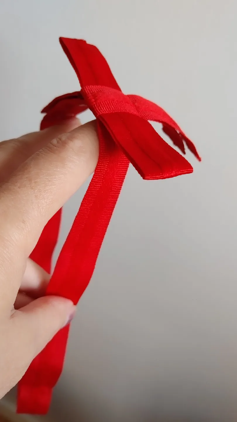 Red Ribbon Belt image indicator(9)