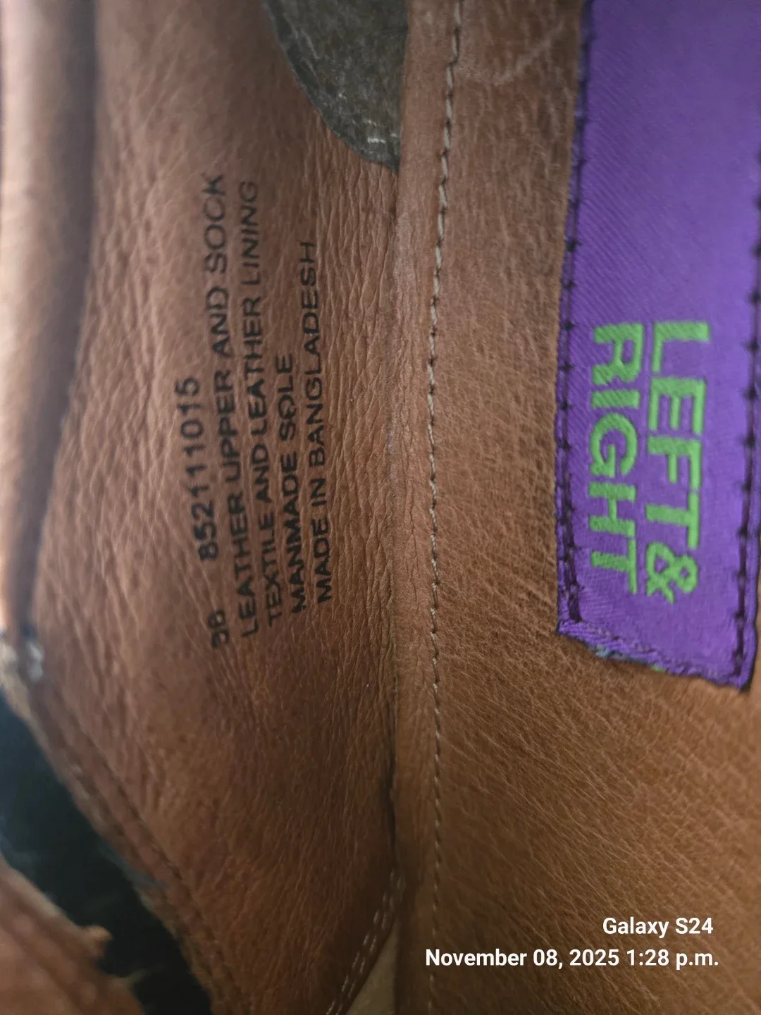 Youth Black Leather Slip-On Shoes - Size 36 image indicator(3)