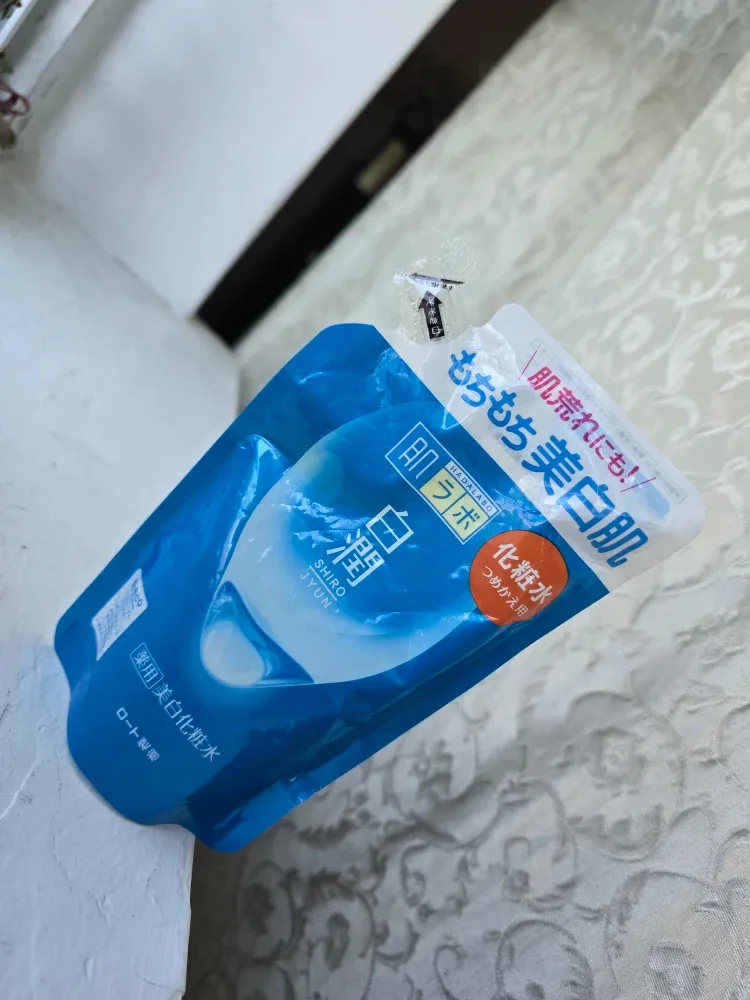 Hada Labo Shirojyun Whitening Lotion Refill image indicator(2)