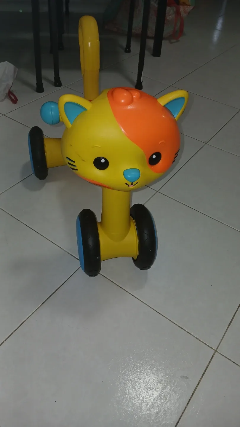 Yellow Cat Walker Ride-on Toy image indicator(3)