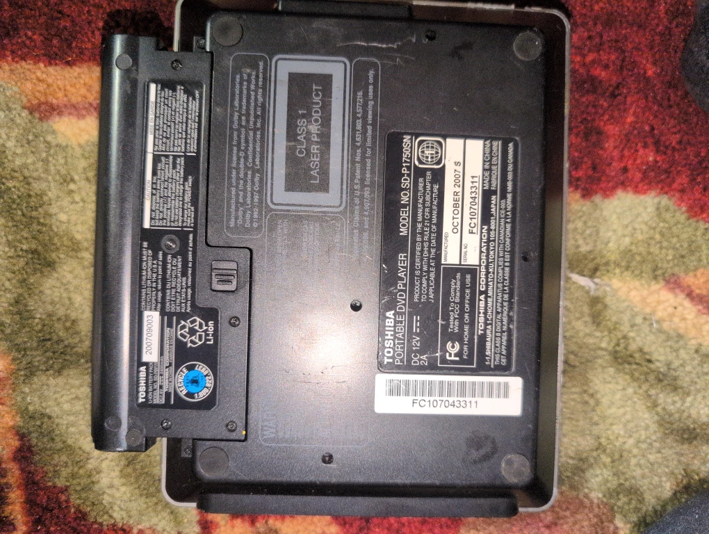 Toshiba SD-P1750 Portable DVD Player - photo 4