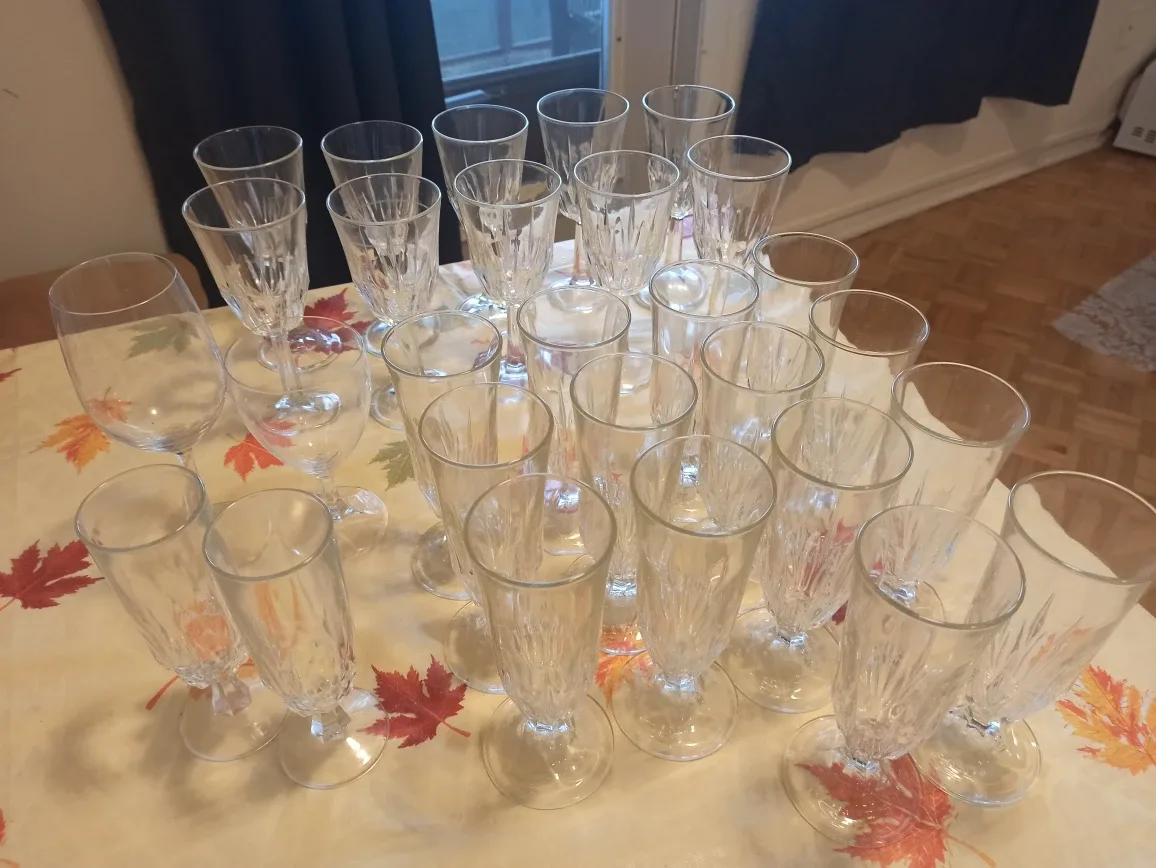 Set of 24 Assorted Clear Glass Drinkware thumbnail