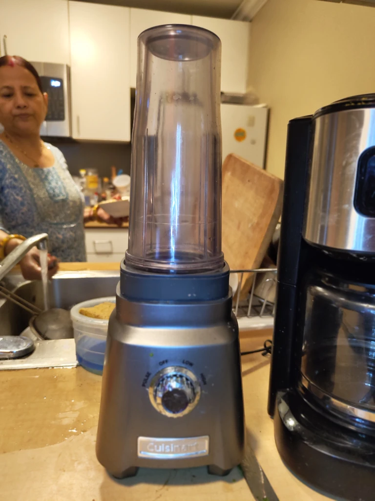 Cuisinart Compact Portable Blender and smoothie maker - photo 5