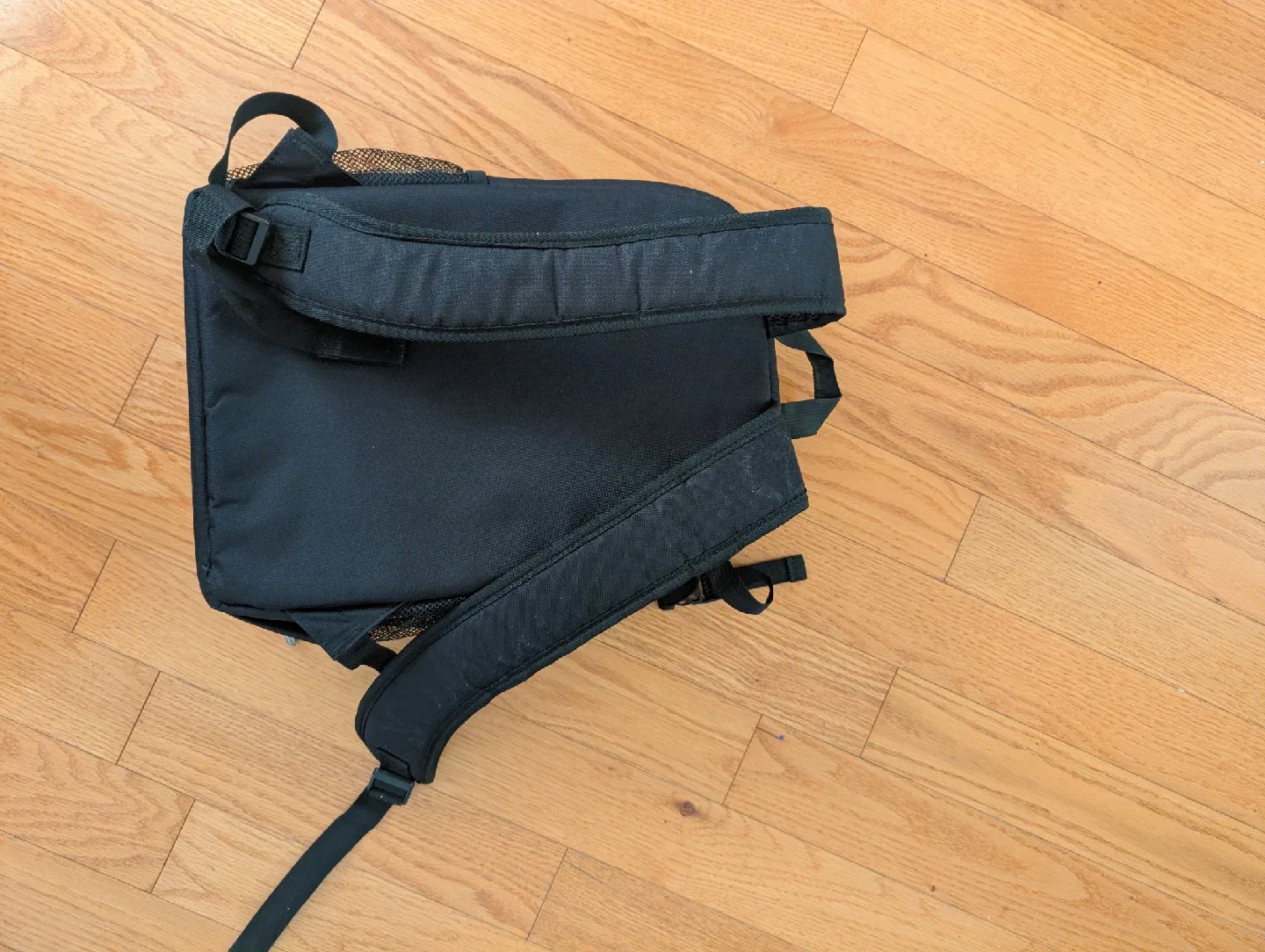 Caden Camera Bag - Black image indicator(4)