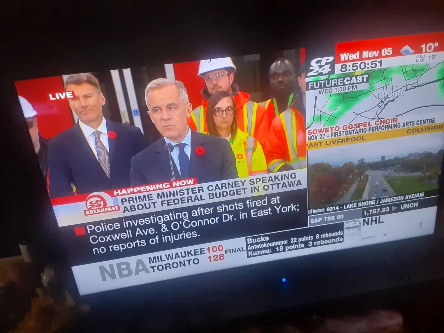 Amazon Fire TV Edition 43" LED 1080p in the box image indicator(5)