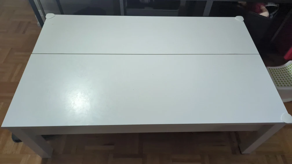 IKEA White Coffee Table - photo 2