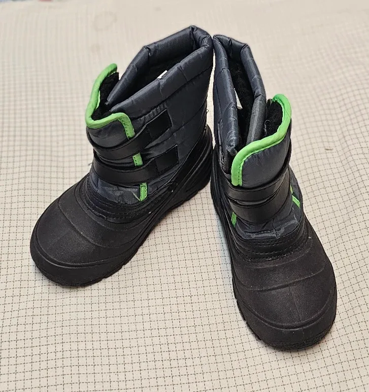 Wonder Nation Kids Snow Boots - Size 10