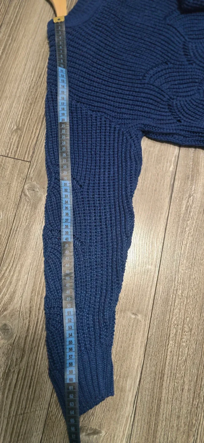 Blue Knit Sweater image indicator(2)