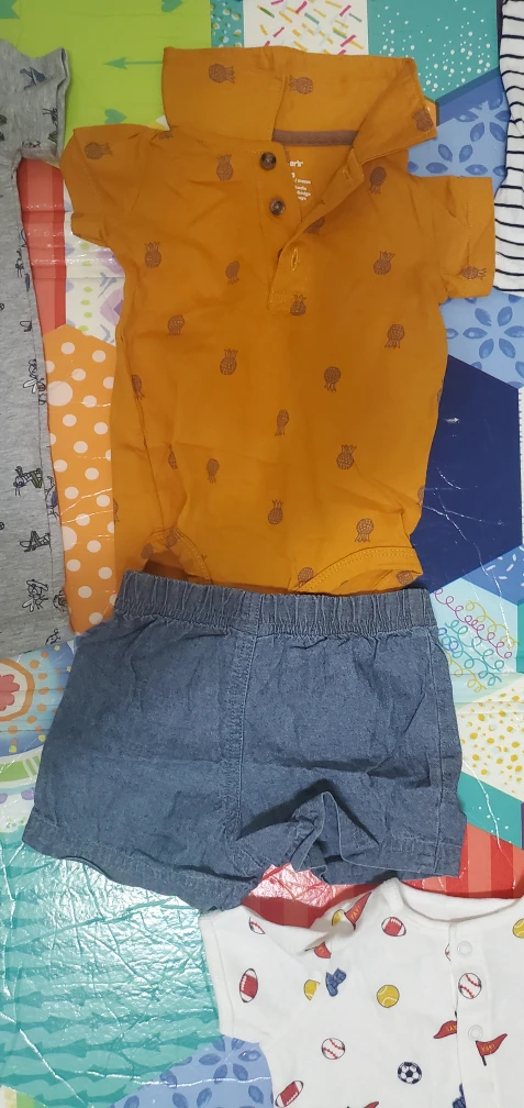 Carter's Baby Clothes Lot - 9M - photo 4