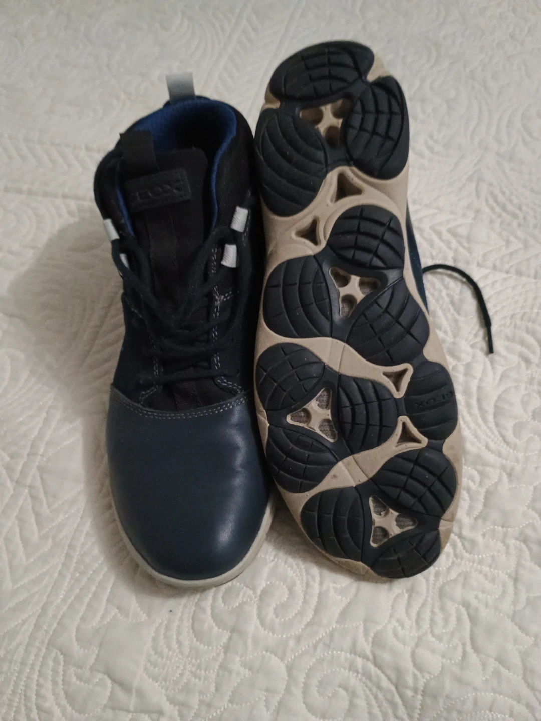 Geox Men's Size 10 Leather Sneakers - photo 2