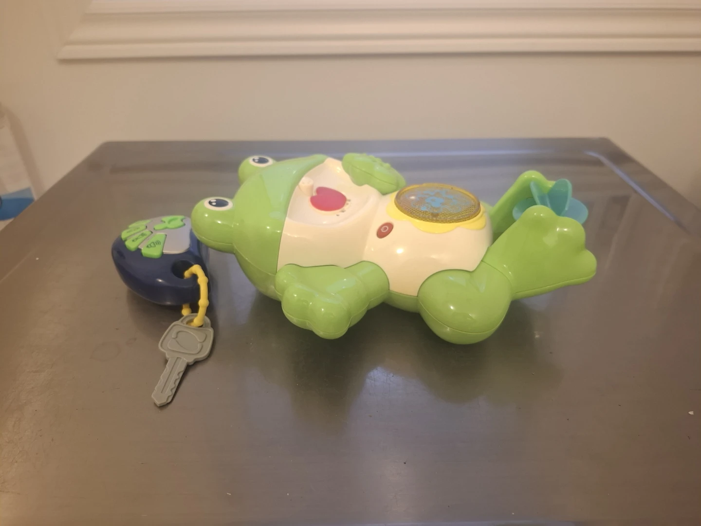 LeapFrog Chat & Count Smart Phone & Frog Toy