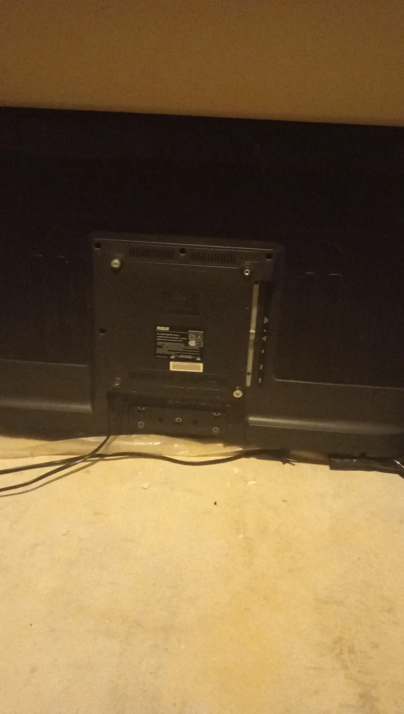 RCA 40" LED TV RLDE D4016A image indicator(2)