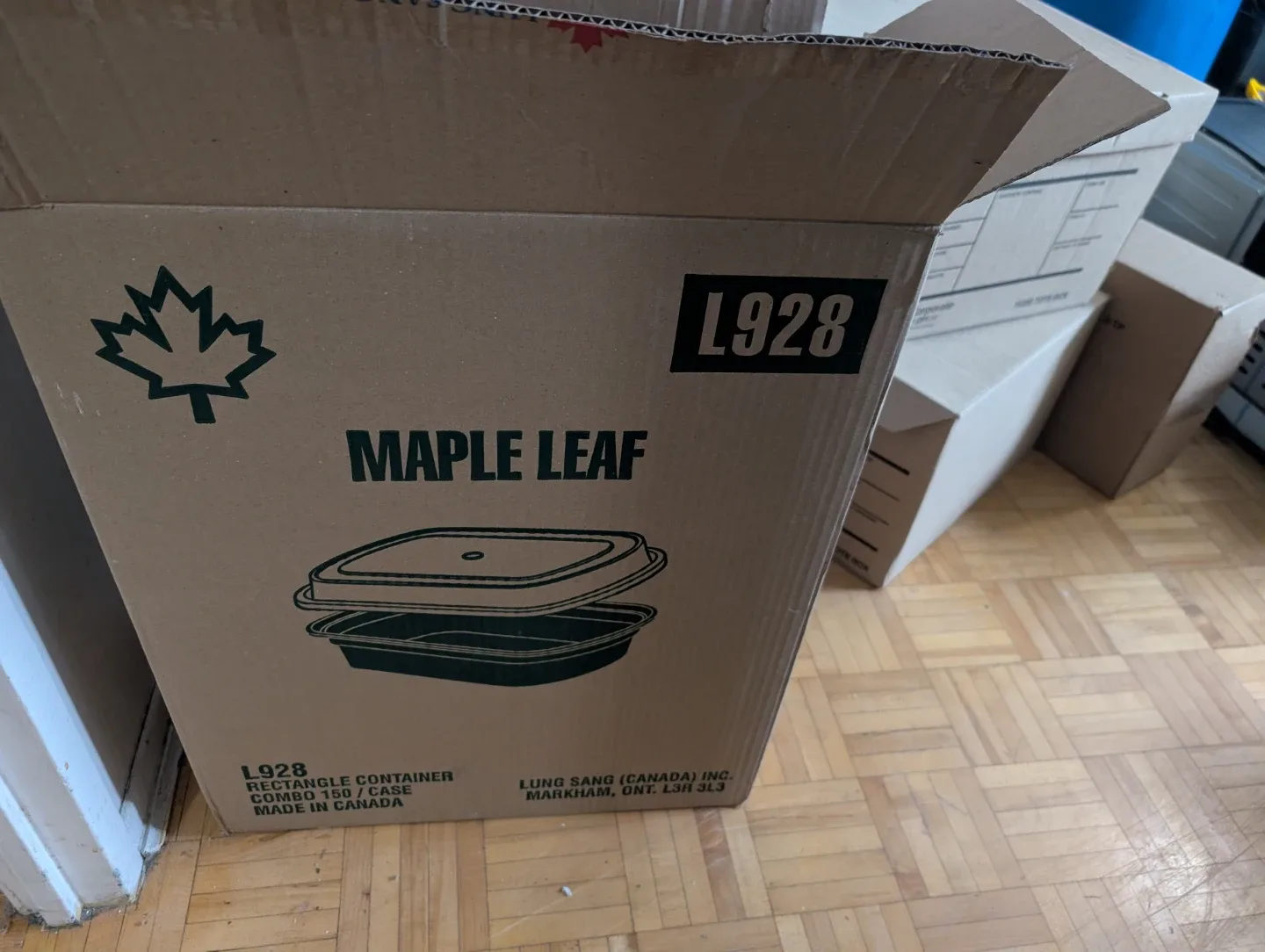 Maple Leaf L928 Rectangle Containers Combo 150/Case image indicator(3)