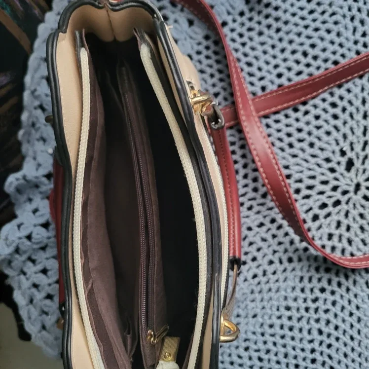 Beige & Burgundy Handbag with Shoulder Strap image indicator(4)