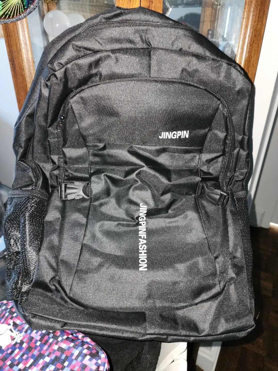 Jingpin Fashion Black Backpack 🥕