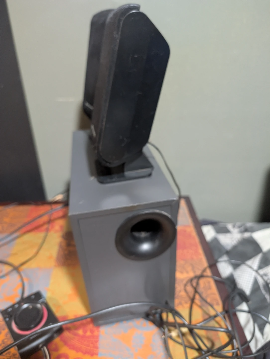 Altec Lansing VS2421 Computer Speaker System and Subwoofer - photo 2