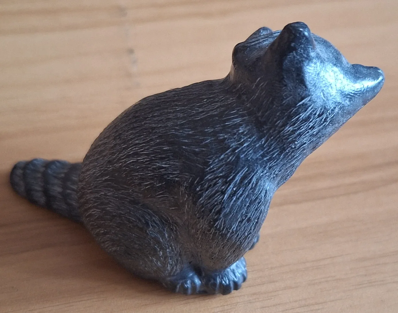 Set of 6 Vintage Wolf Original Animal Figurines image indicator(3)