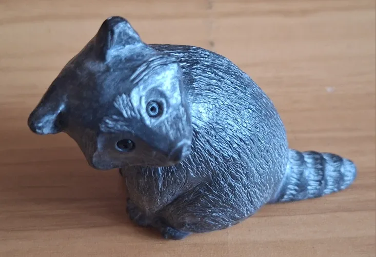 Set of 6 Vintage Wolf Original Animal Figurines image indicator(4)