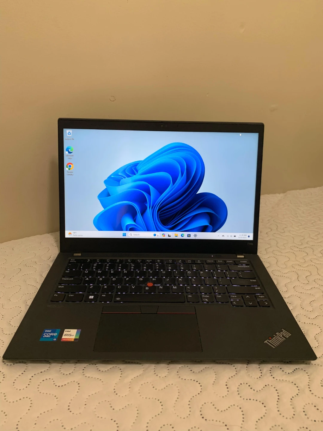 Lenovo T14s Gen 2 i5 11th Gen touchscreen 256 GB SSD 16 GB Ram
