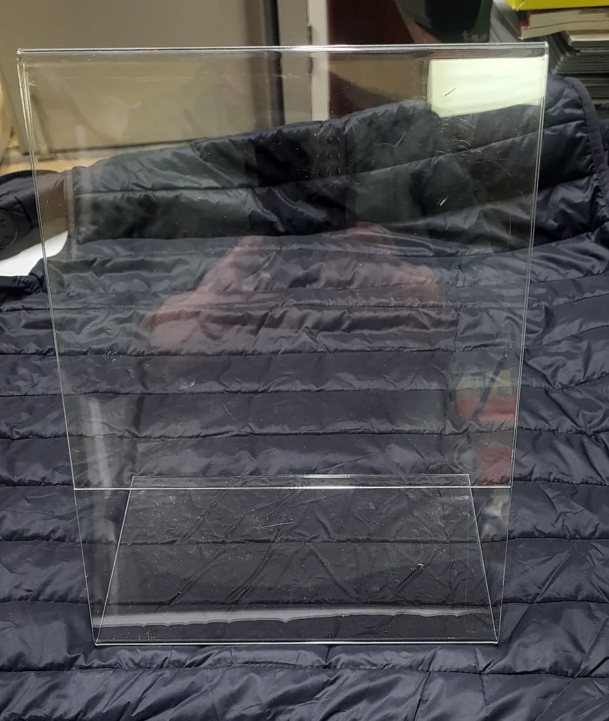 Clear Acrylic Display Stands image indicator(2)