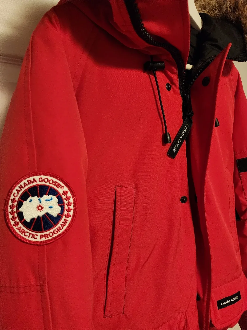 Canada Goose Jacket – Like New, Men's small size image indicator(3)