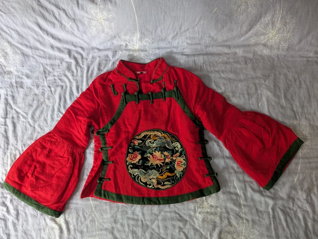 Red Embroidered Chinese Style Jacket