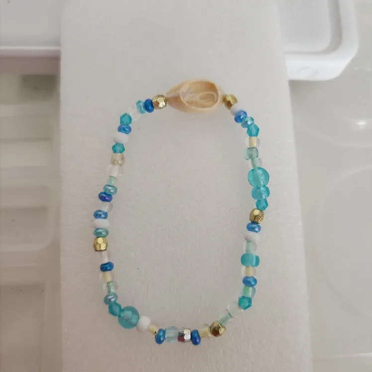 Handmade Beaded Bracelet For Sale image indicator(5)