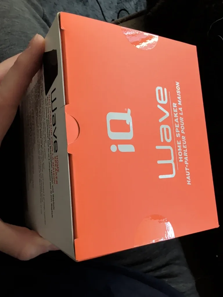 iQ Wave Home Speaker with MagSafe image indicator(3)