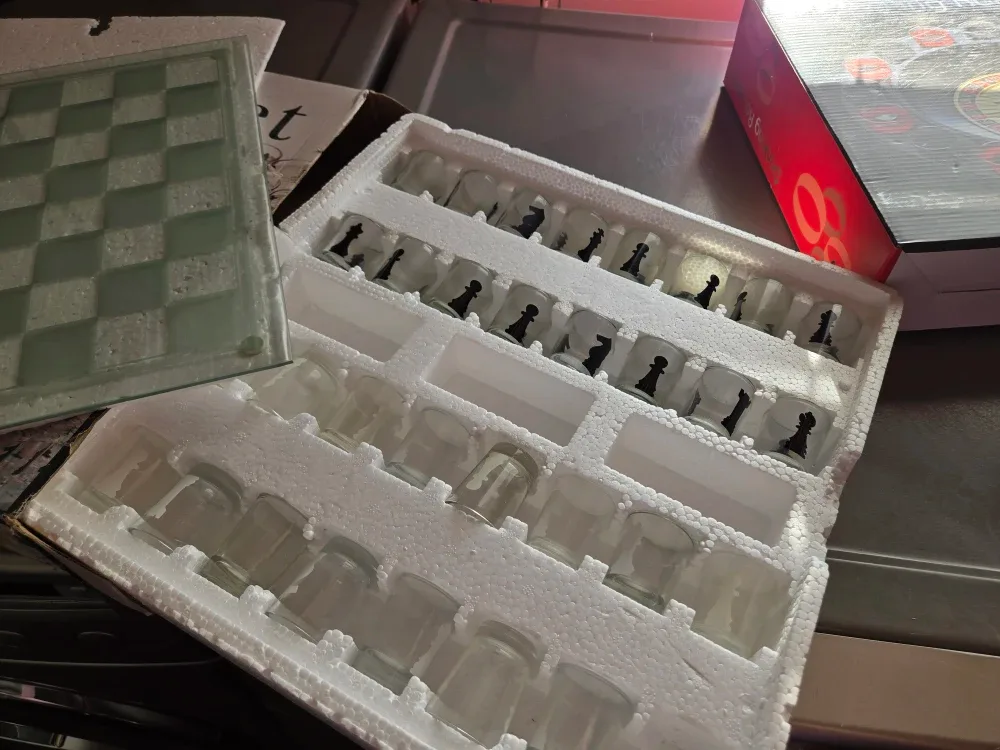 Shot Glass Chess Set & Drinking Roulette Game image indicator(5)