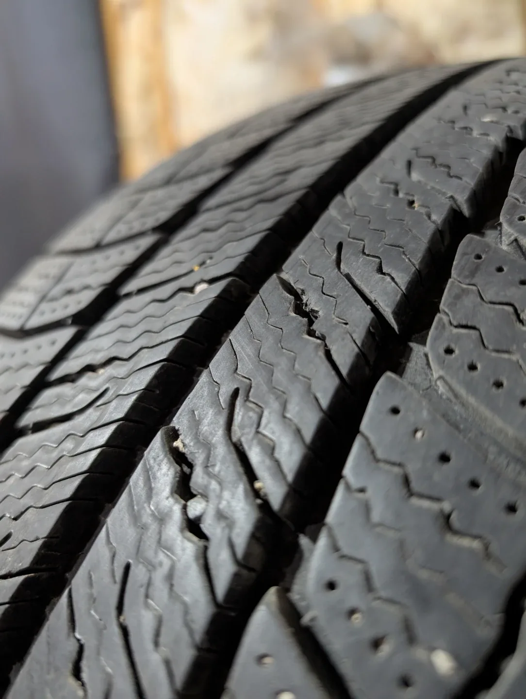 (4)-235/65R17 Winter Tires And Rims Off 2020 Hyundai Santa Fe