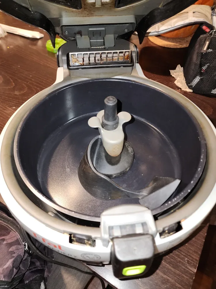 T-fal ActiFry Air Fryer - Black, 1-kg image indicator(8)