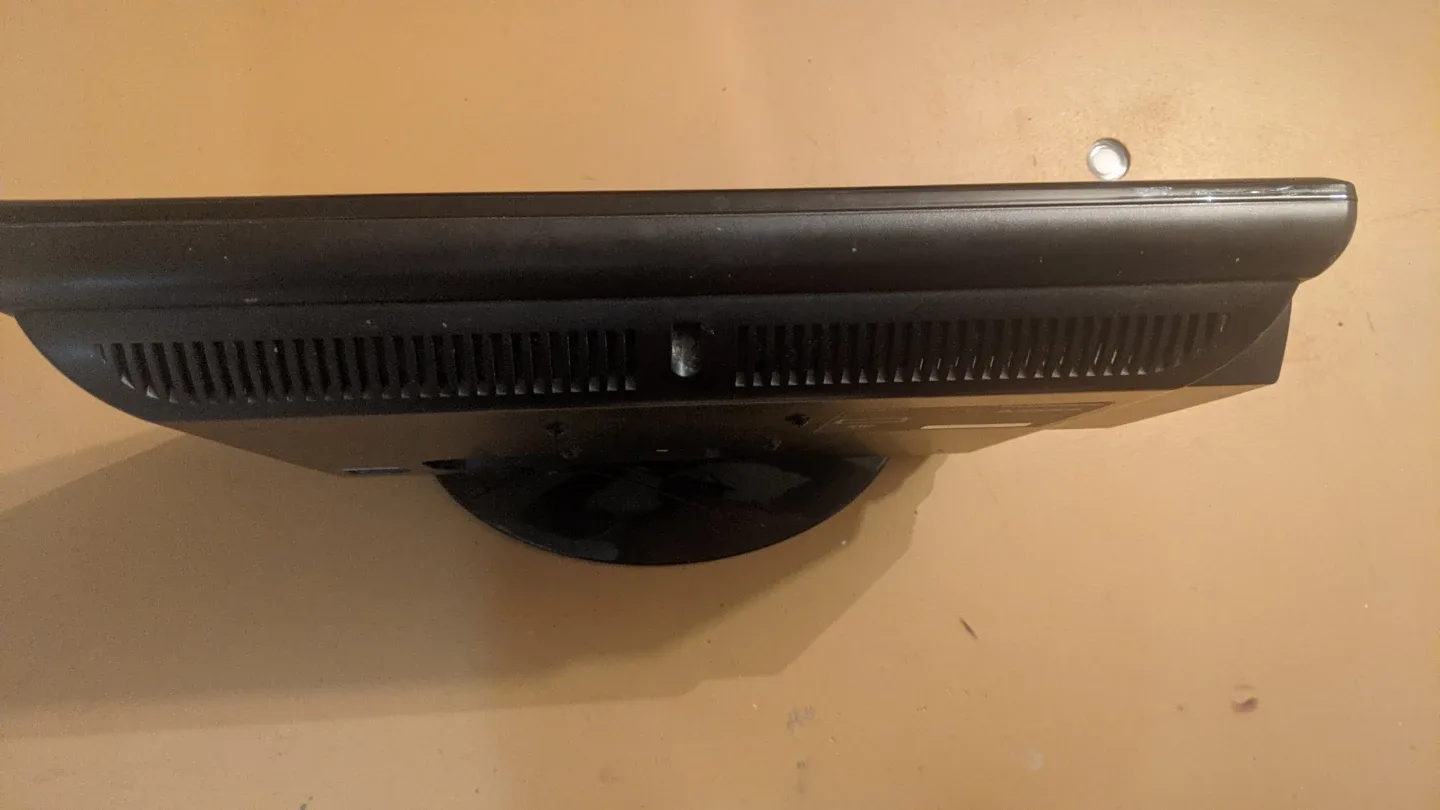 Insignia LCD TV & DVD Player - Model NS-LTDVD19-09CA image indicator(6)