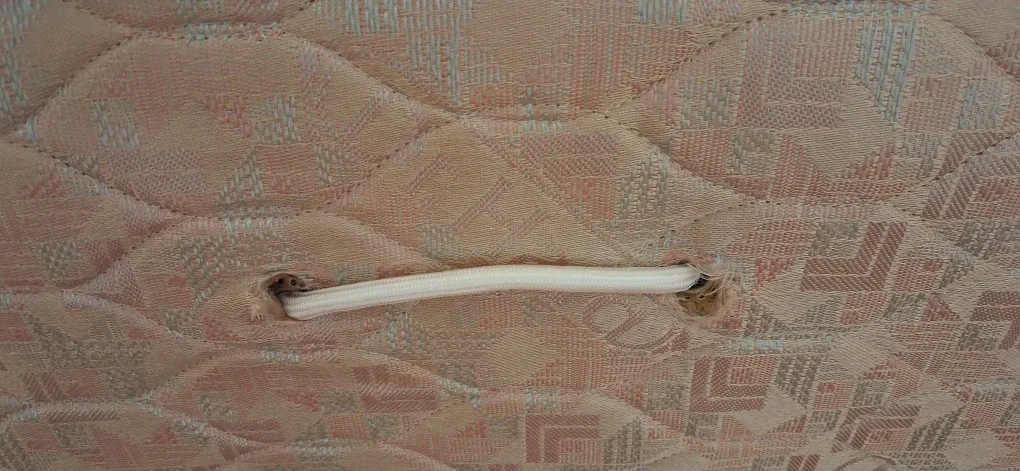 Beautyrest Mattress Split KingSize Set + Used Mattress image indicator(7)