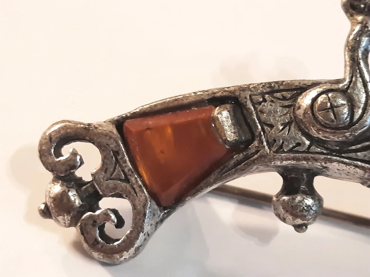 Vintage Pistol Brooch image indicator(3)