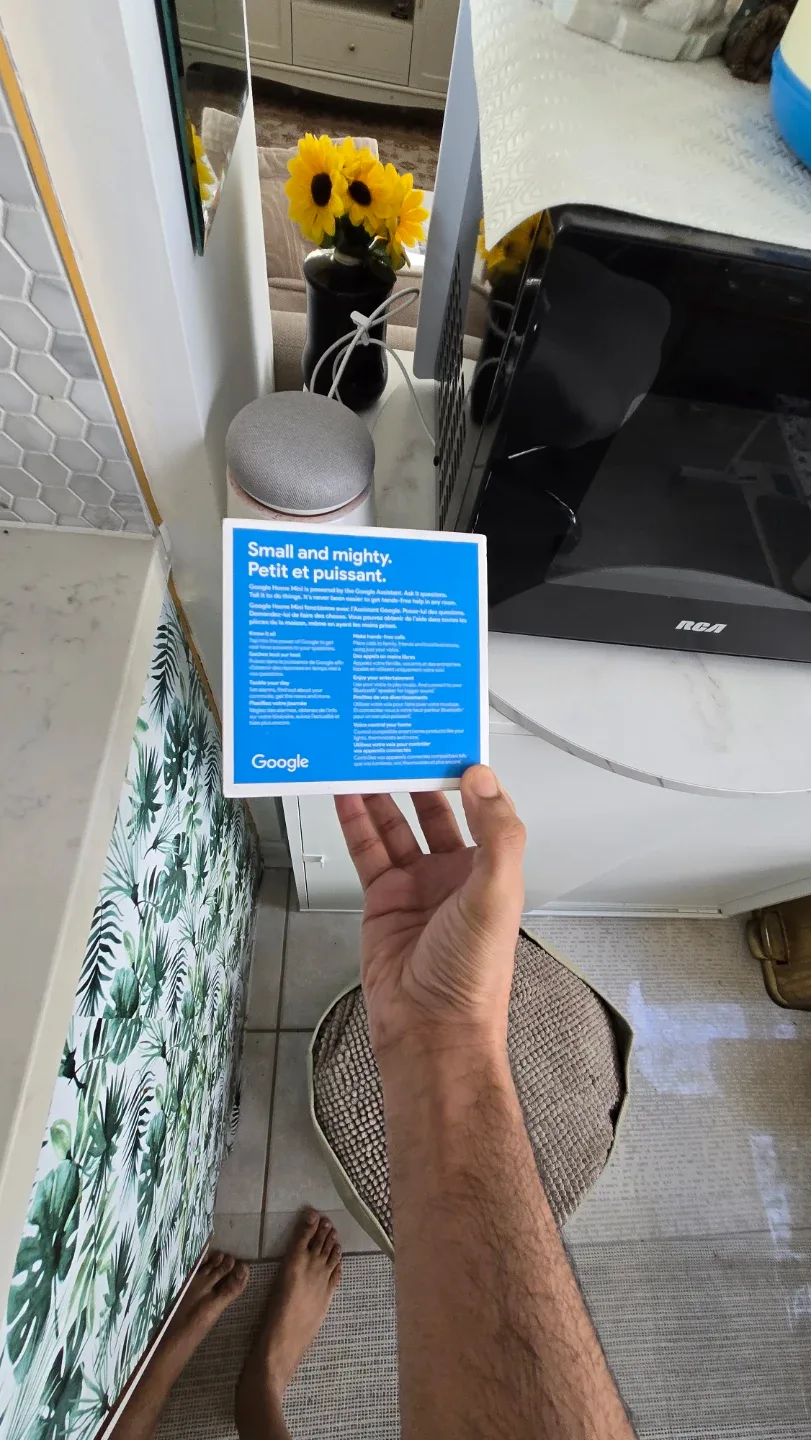 Google Home Mini - Smart Speaker image indicator(2)