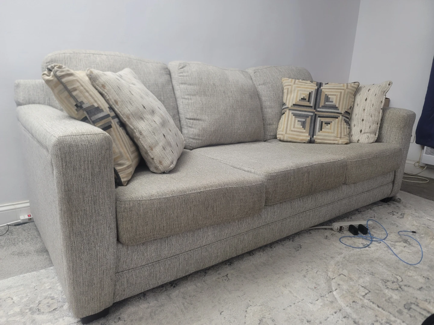 Folson Collection Loveseat Sofa (67x38x36) - photo 3