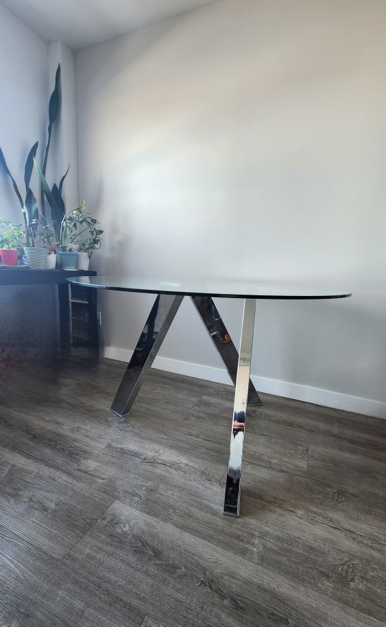 Round Glass Dining Table with Chrome Legs - photo 2
