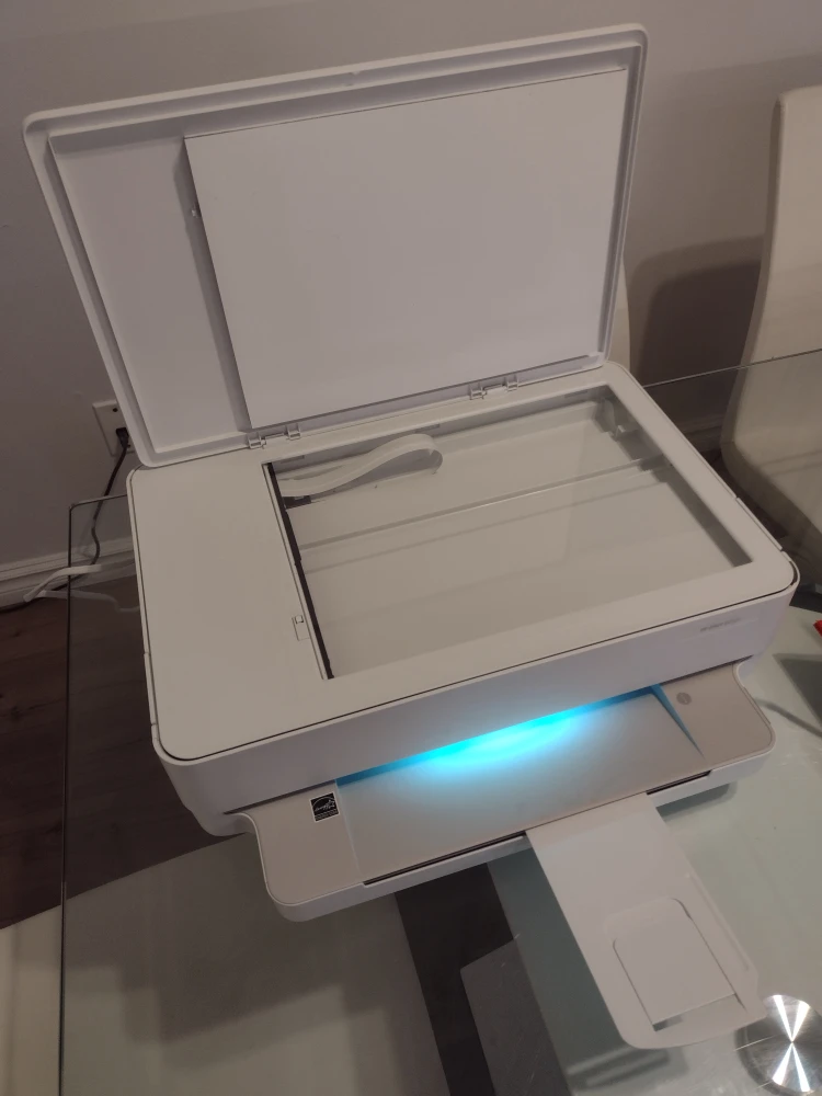 HP Envy 6052e All-in-One Printer - photo 3