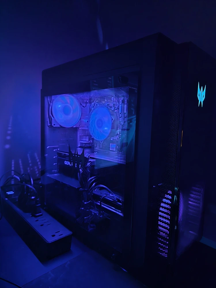 Acer Predator Orion 3000 Gaming PC - photo 4