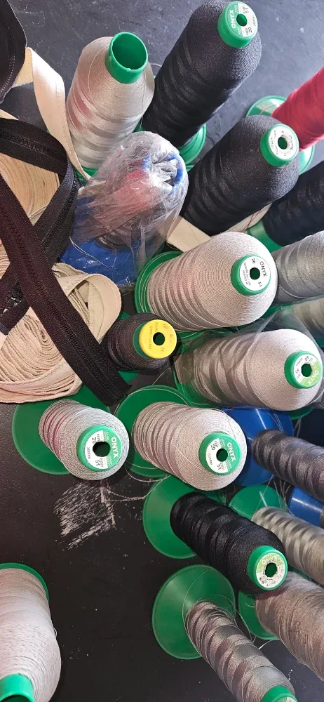 Lot of Onyx Thread Spools - Sewing Supplies image indicator(5)