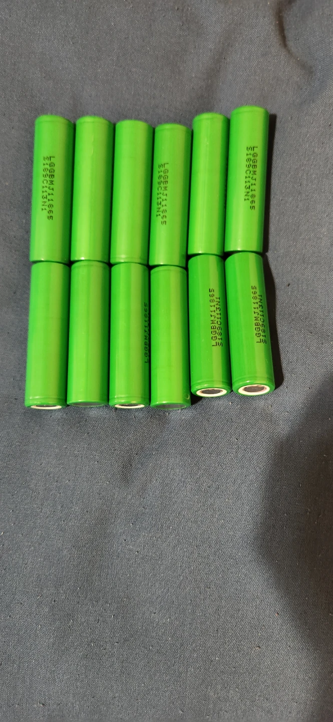 Brand new 10 LG 18650 Green Batteries - photo 2