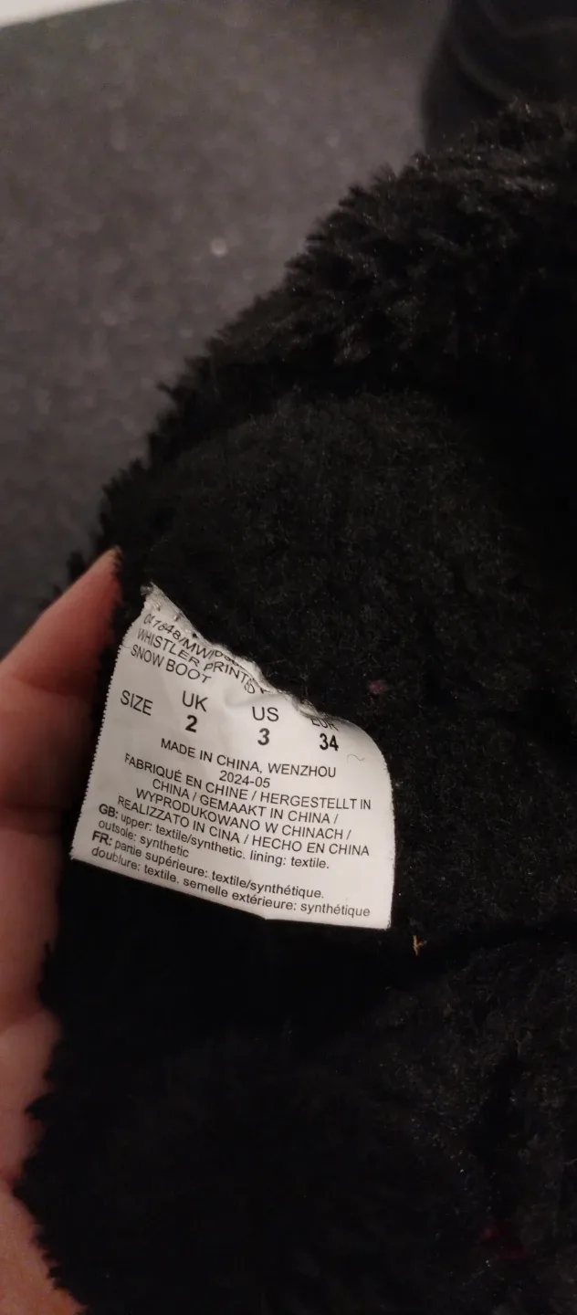 Mountain Warehouse Snow Boots - Size US 3 image indicator(3)