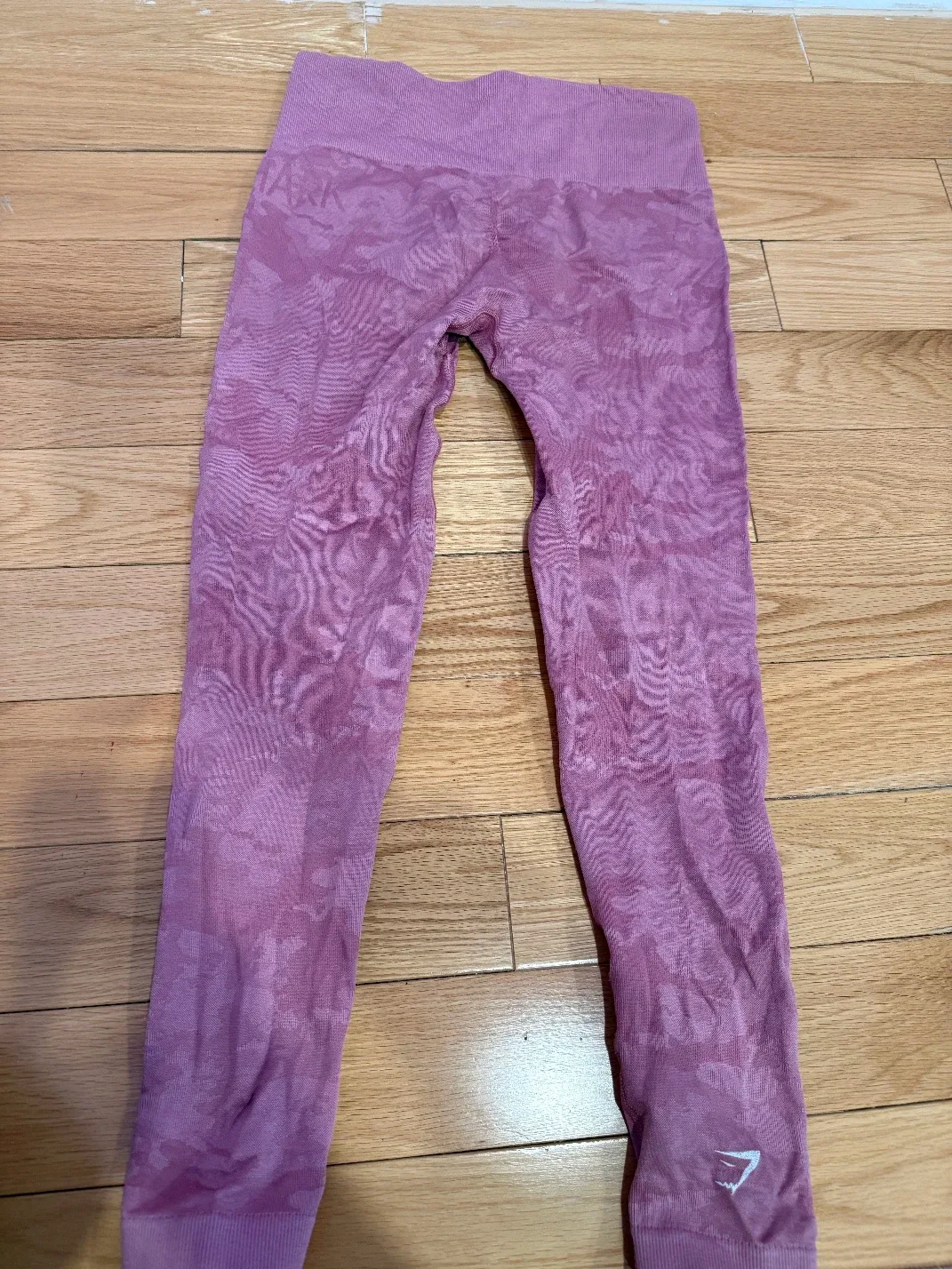 Gymshark Camo Seamless Leggings - Size Small image indicator(3)