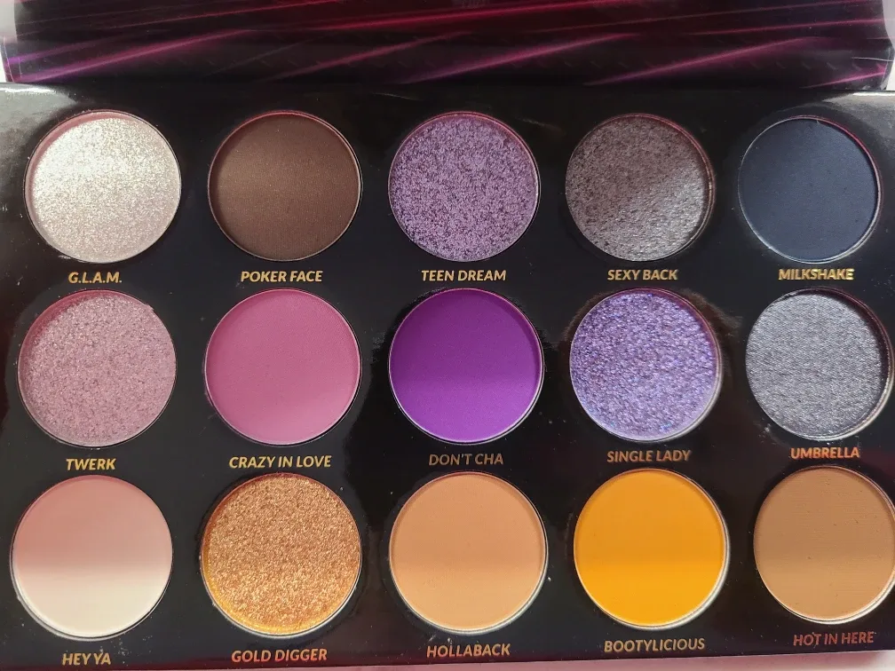 BH Cosmetics 00's Remix Dance Eyeshadow Palette image indicator(4)