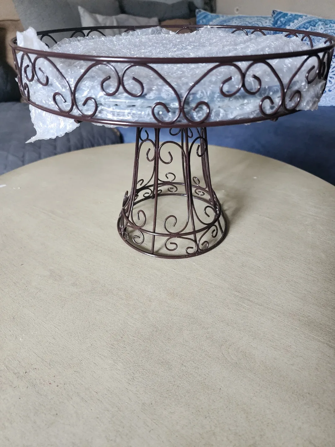 Temptations Cake/Pie Stand image indicator(5)