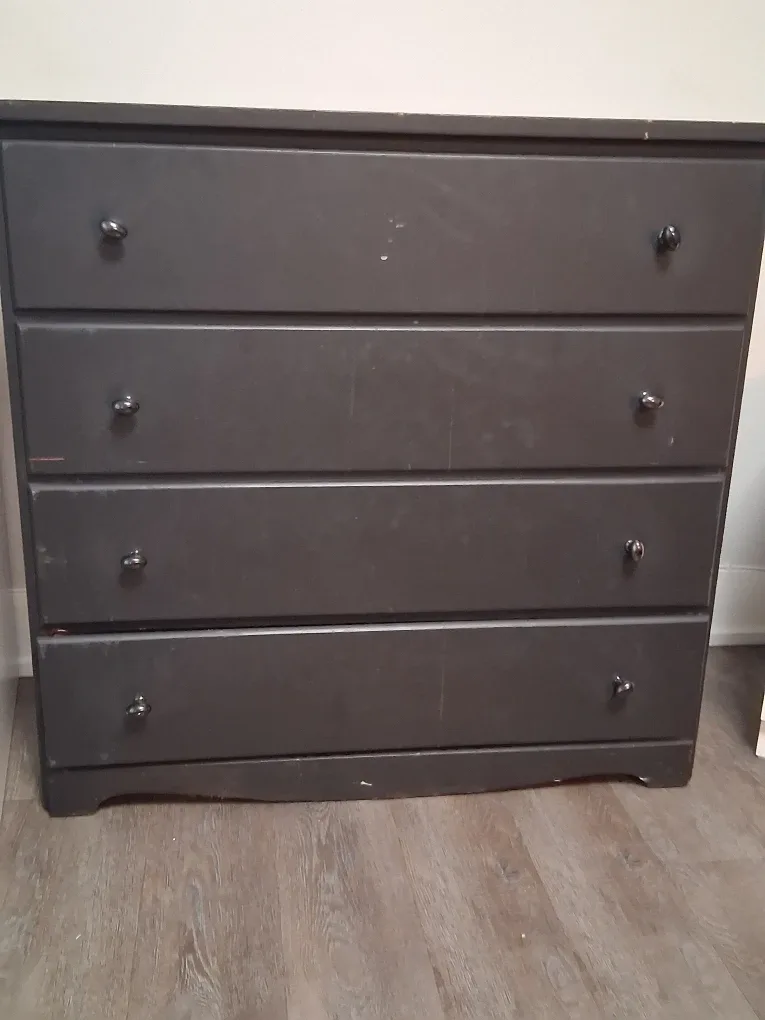 Dark Grey 4-Drawer Dresser