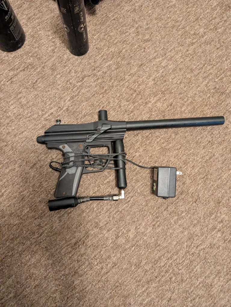 Paintball Gun Lot - Spyder Pilot, Outkast image indicator(3)