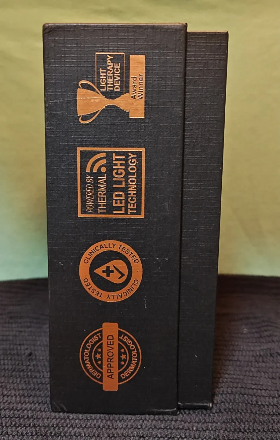 NIB GLO24K LED Beauty Therapy Device for Face & Neck image indicator(6)