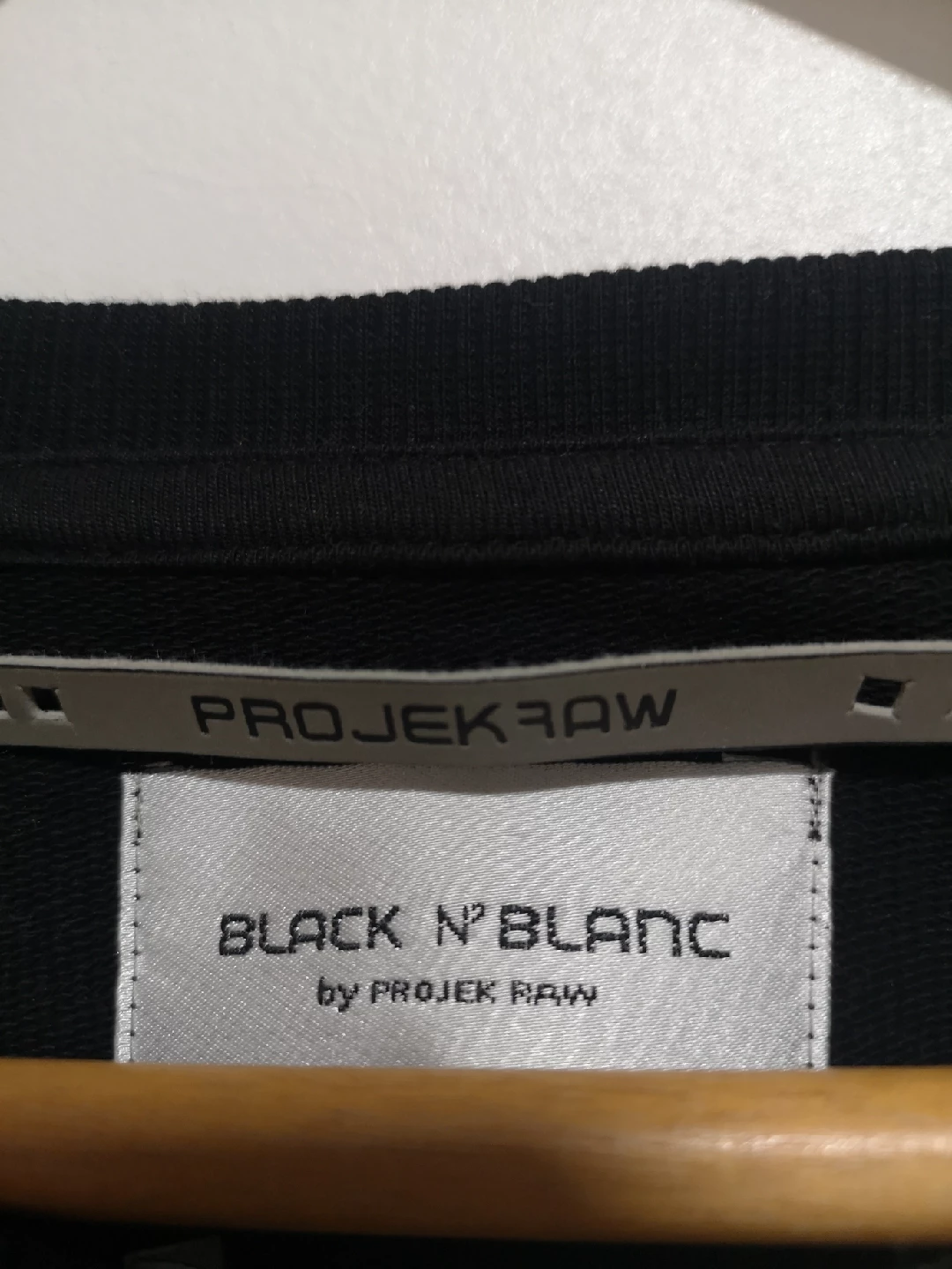 Projek Raw Black N' Blanc Sweatshirt - Size L - photo 2