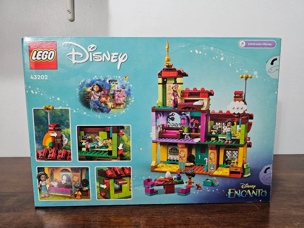 LEGO Disney Encanto The Madrigal House 43202 - New image indicator(2)